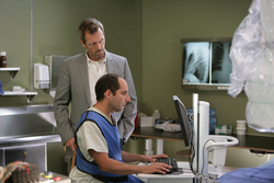 Dr House - Flou artistique - Hugh Laurie - Peter Jacobson
